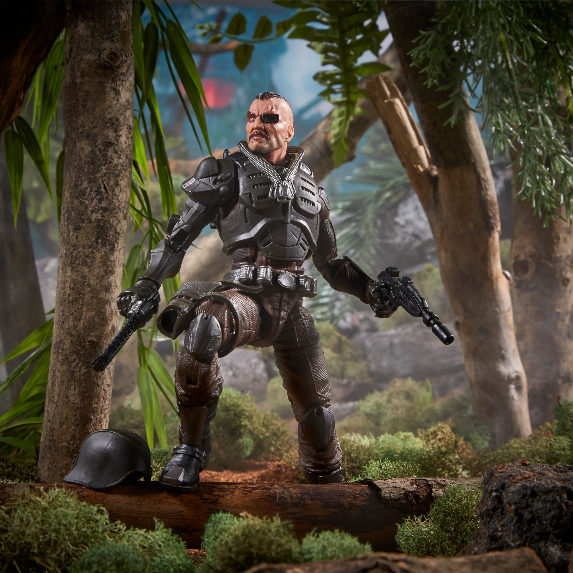G.I. Joe Classified Series Major Bludd jungle diorama close-up aiming rifle over log