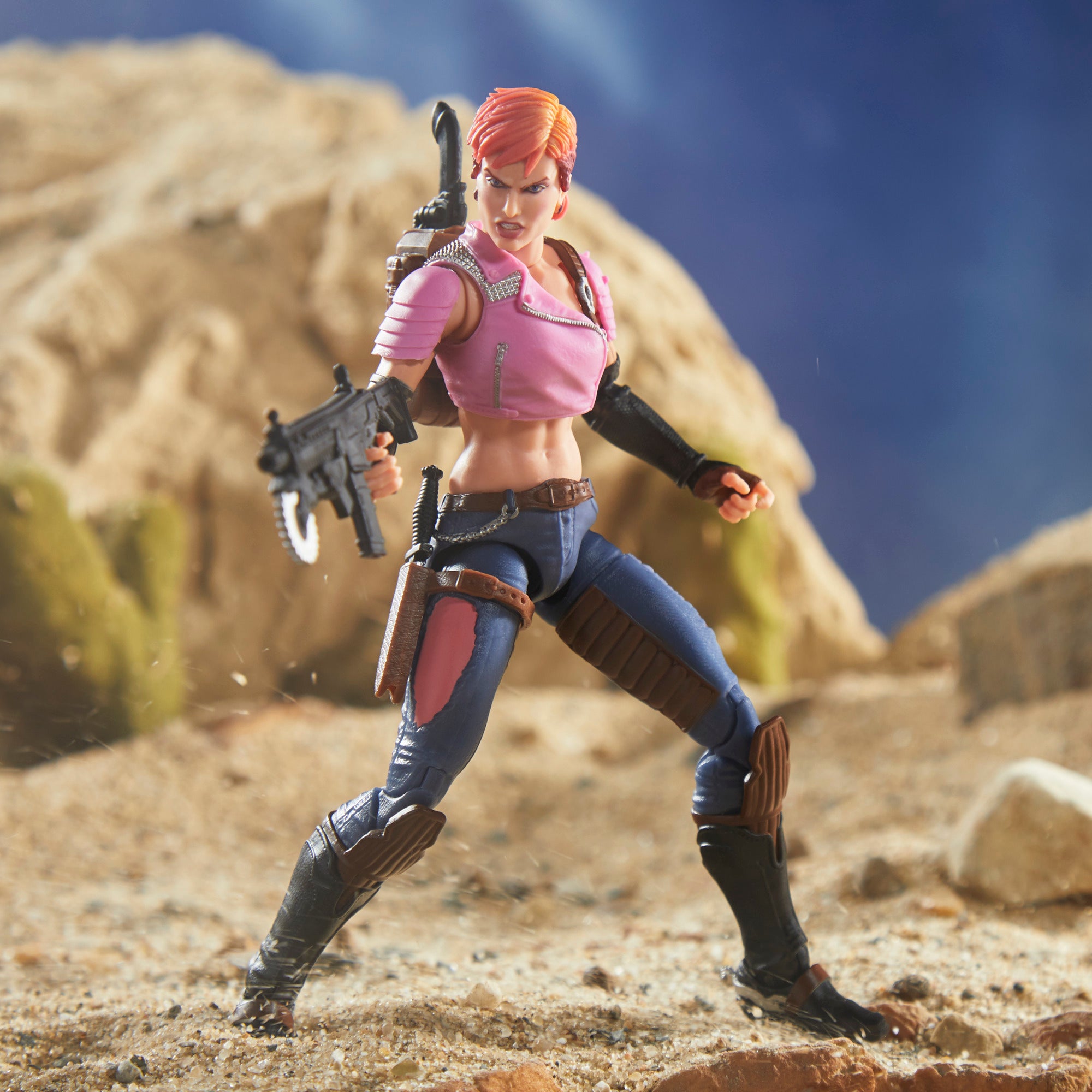 G.I. Joe Classified Series Zarana desert diorama striding forward holding SMG pistol with knife at hip and backpack
