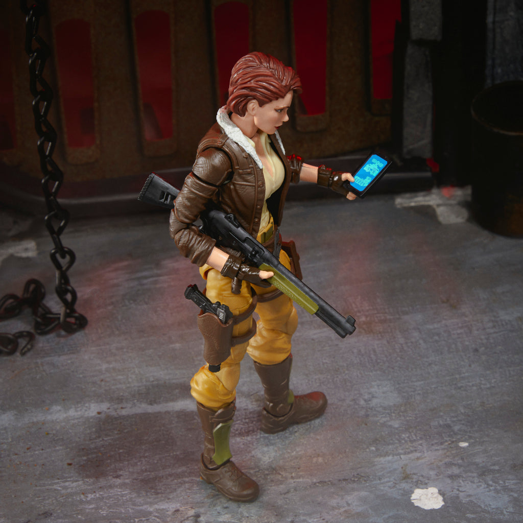 G.I. Joe Classified Series Cover Girl industrial diorama action pose PHOBOS 026