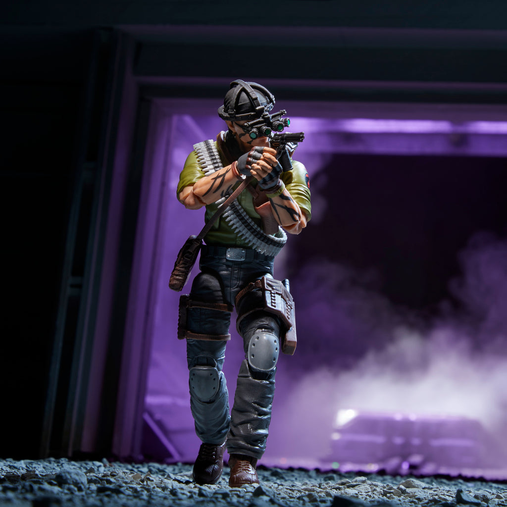 G.I. Joe Classified Series #83 Tunnel Rat diorama tunnel shot 696 knife and pistol dual wield
