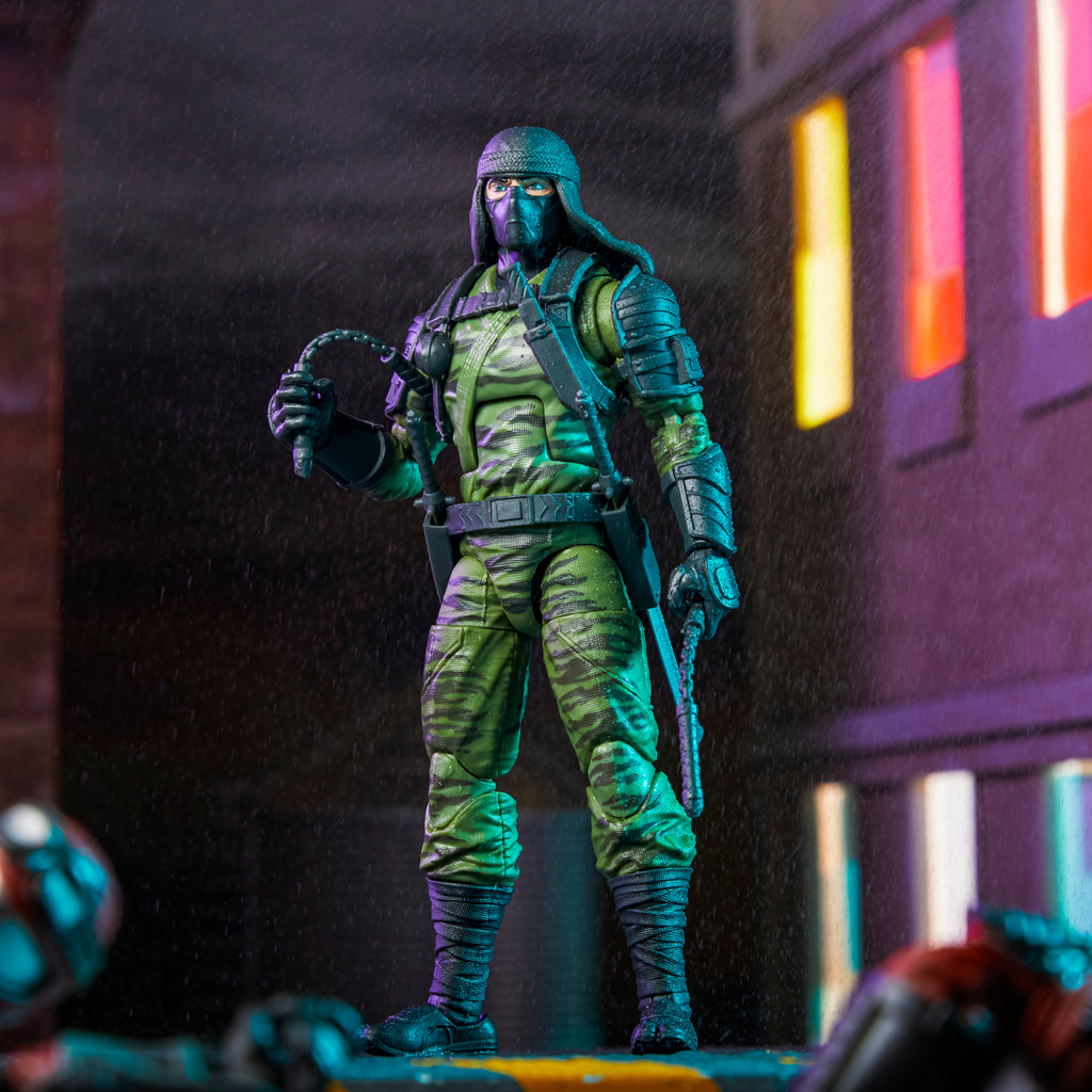 G.I. Joe Classified Series Nunchuk diorama urban night action pose WELLS 544